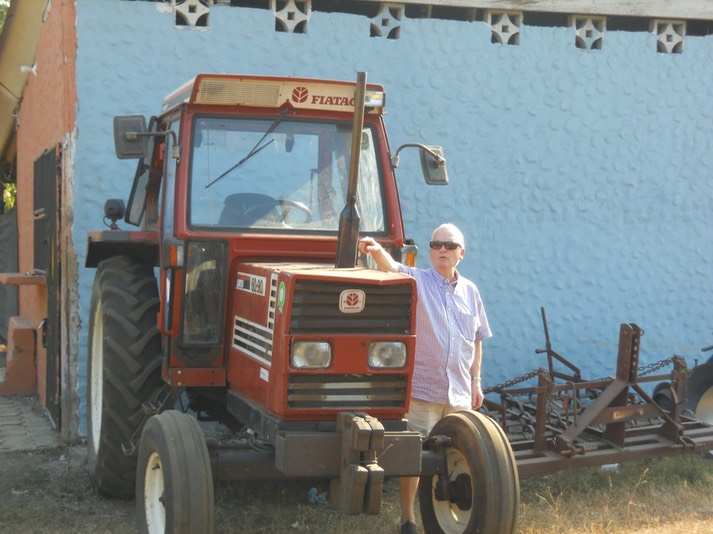 uge 7 - Allan ved den nye-brugte traktor